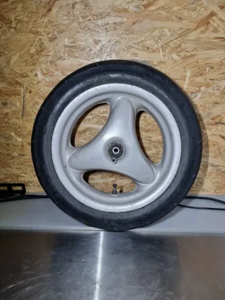 Llanta Delantera Yamaha Neos