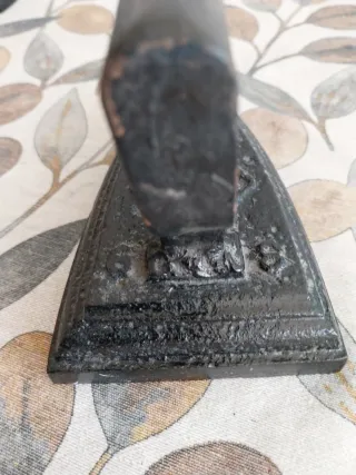 Plancha antigua de hierro