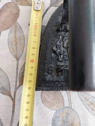 Plancha antigua de hierro