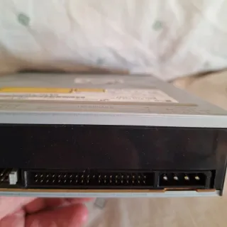 Lector Grabador CD/DVD LG Super Multi Torre