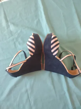 Sandalias de cuña espectaculares