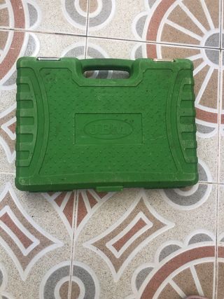 Maletín de herramientas 215 piezas