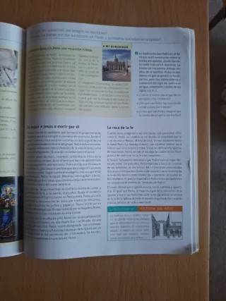 Religión católica. 2 ESO. Ágora