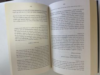 Surrender: 40 canciones, una historia