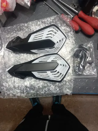 Paramani moto universali nuovi