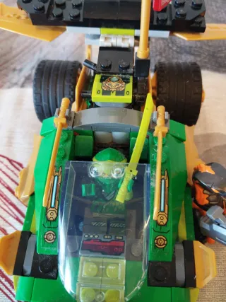 Lego Ninjago 71763 Lloyd's Race Car EVO