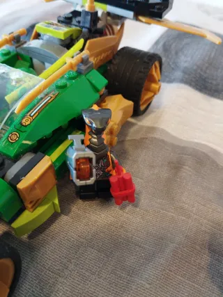 Lego Ninjago 71763 Lloyd's Race Car EVO