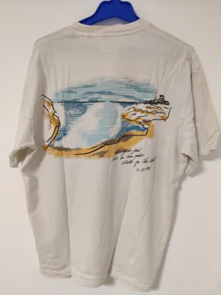 Camiseta Blanca con Estampado