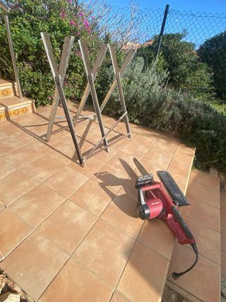 Motosierra Einhell + Soporte(gratis)