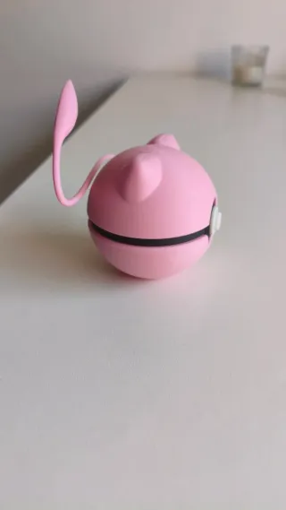 Mew Pokémon Pokeball