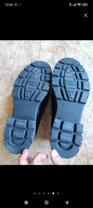 Mocasines negros charol Pitillos T 39