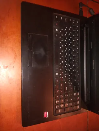 HP G6-2054ss AMD A6 Rojo 1 Lenovo y 1 acer