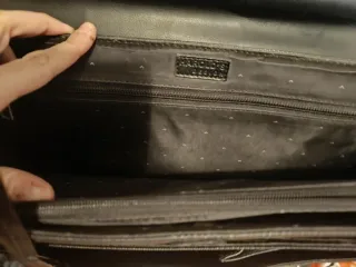 Maletin Harold's Negro Elegante para Portátil