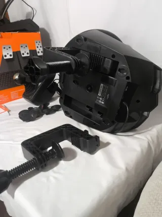 Volante PXN V9 con 3 pedales y palanca