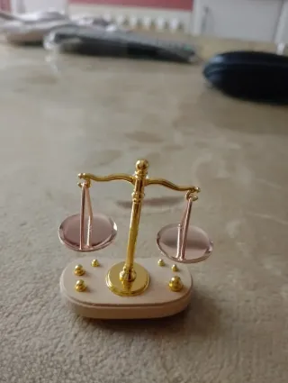 MINI Báscula de precisión dorada