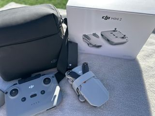 DJI Mini 2 Drone 4K con Accesorios