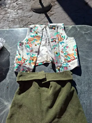 Traje de fallero niño verde y multicolor