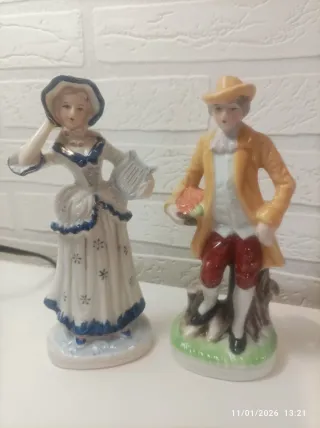 Figuras porcelana parejas victorianas antiguas