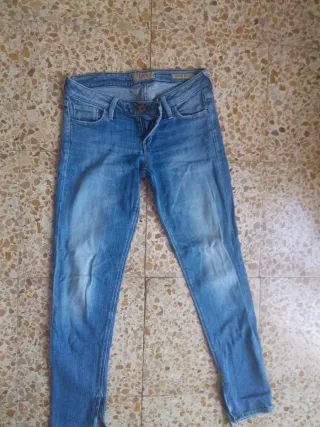 Pantalones vaqueros Guess azules