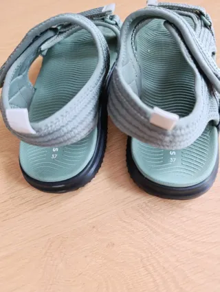 Sandalias niño grises y verdes