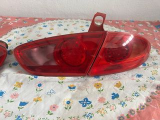 Faros Seat León 2 (Pilotos Traseros)