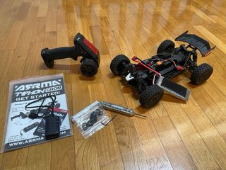 Arrma Typhon Grom RC Coche