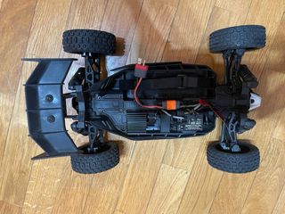 Arrma Typhon Grom RC Coche