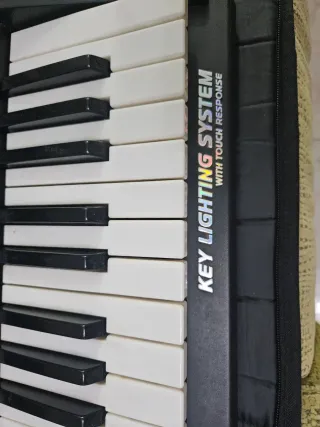 Tastiere elettroniche Casio CTK-620L con custodia e supporto