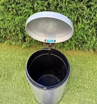 Cubo basura acero 20 litros con pedal Brabantia