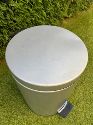 Cubo basura acero 20 litros con pedal Brabantia