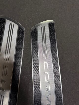 Estriberas Puerta Corvette C6