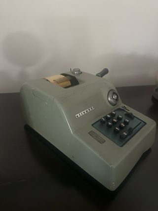 Calculadora Olivetti Antigua