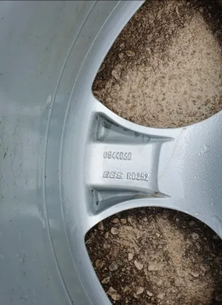 4 Llantas BBS originales para Volkswagen y neumati