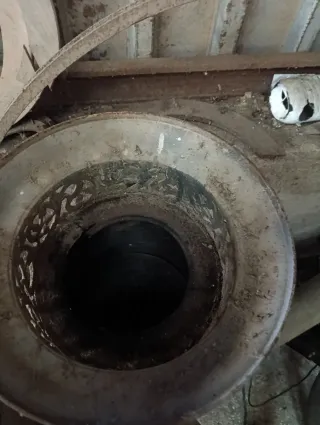 Estufa antigua de leña