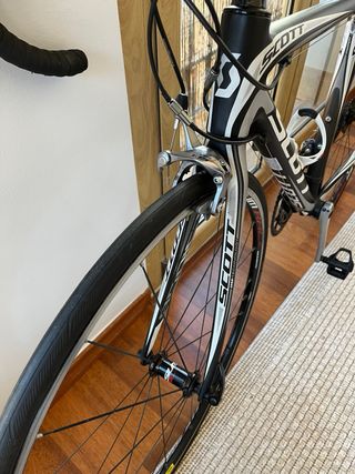 Bicicleta Scott Addict R3