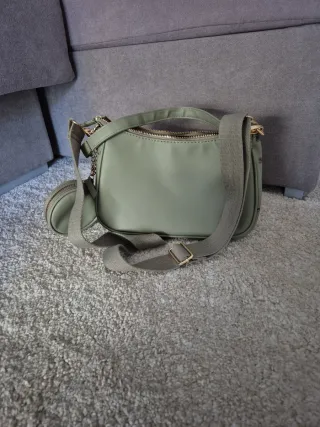 Bolso verde Mickey Mouse con monedero