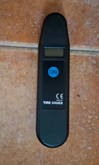 Manómetro Digital para Neumáticos