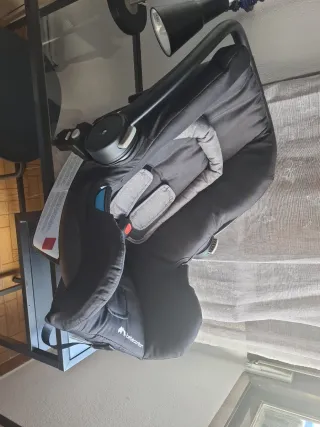 Maxi-Cosi Silla de Coche Bebé Confort
