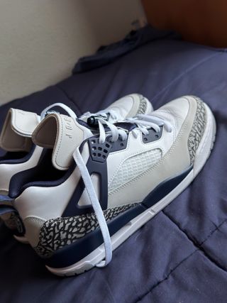 Zapatillas Jordan Hombre Gris y Blanco