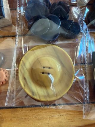 Lote de botones antiguos