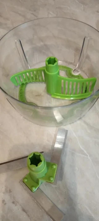 Tritatutto Tupperware Verde