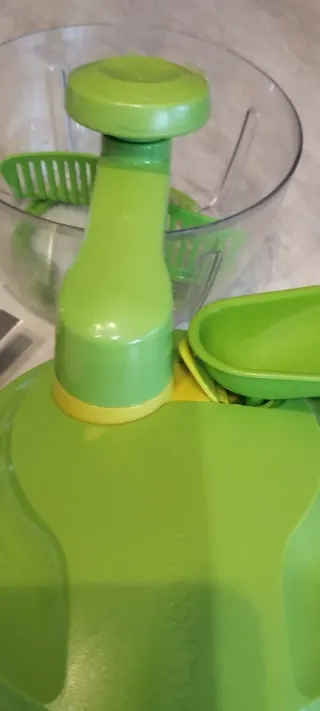 Tritatutto Tupperware Verde