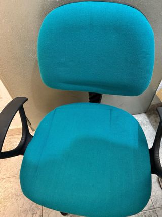 Silla escritorio con ruedas