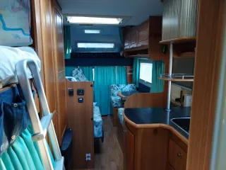 Autocaravana 6 plazas Roller Team