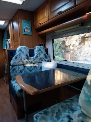 Autocaravana 6 plazas Roller Team