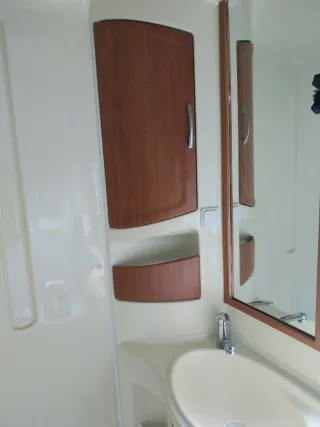 Autocaravana 6 plazas Roller Team