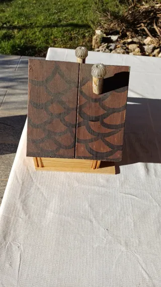 Casetta nido per uccellini fatta a mano