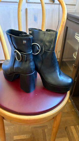 Botines Mustang Negros Tacon Plataforma