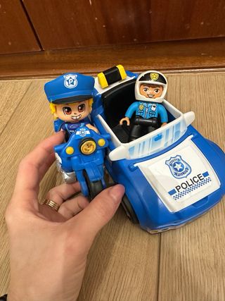 Coche y moto policía de juguete