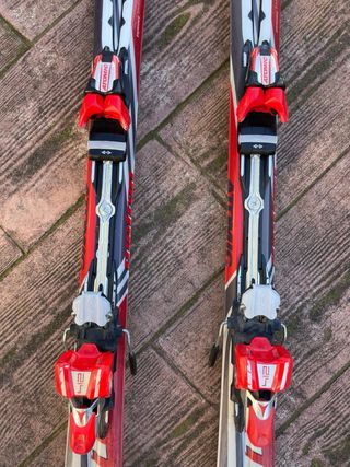 Esquís Atomic Metron